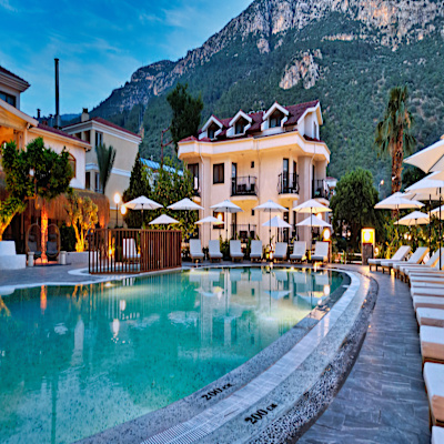 Ata Lagoon Beach Hotel